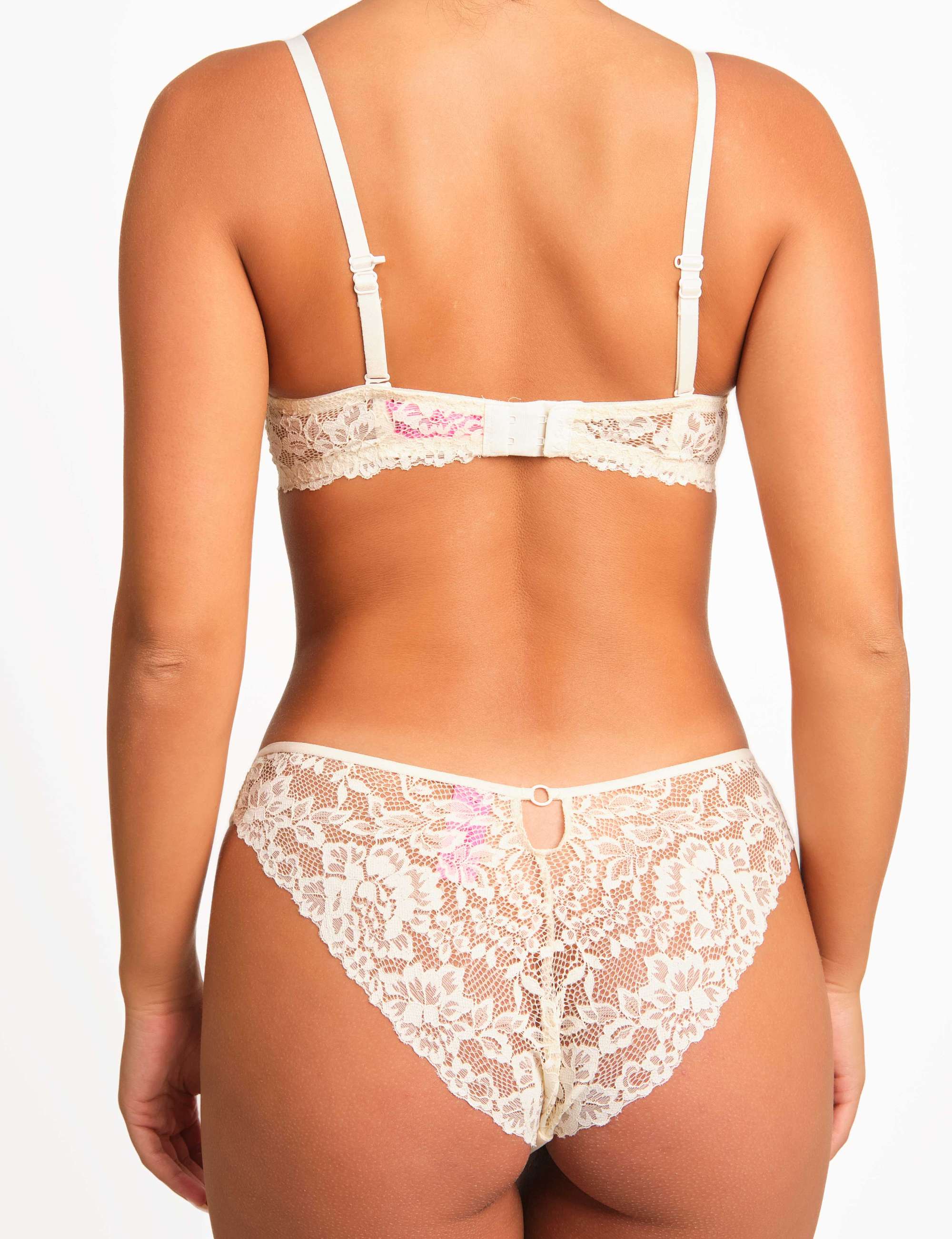 Bs Pu Pl Bc Nolita Lc Faux Continuous Wire Soft Cream / 34B