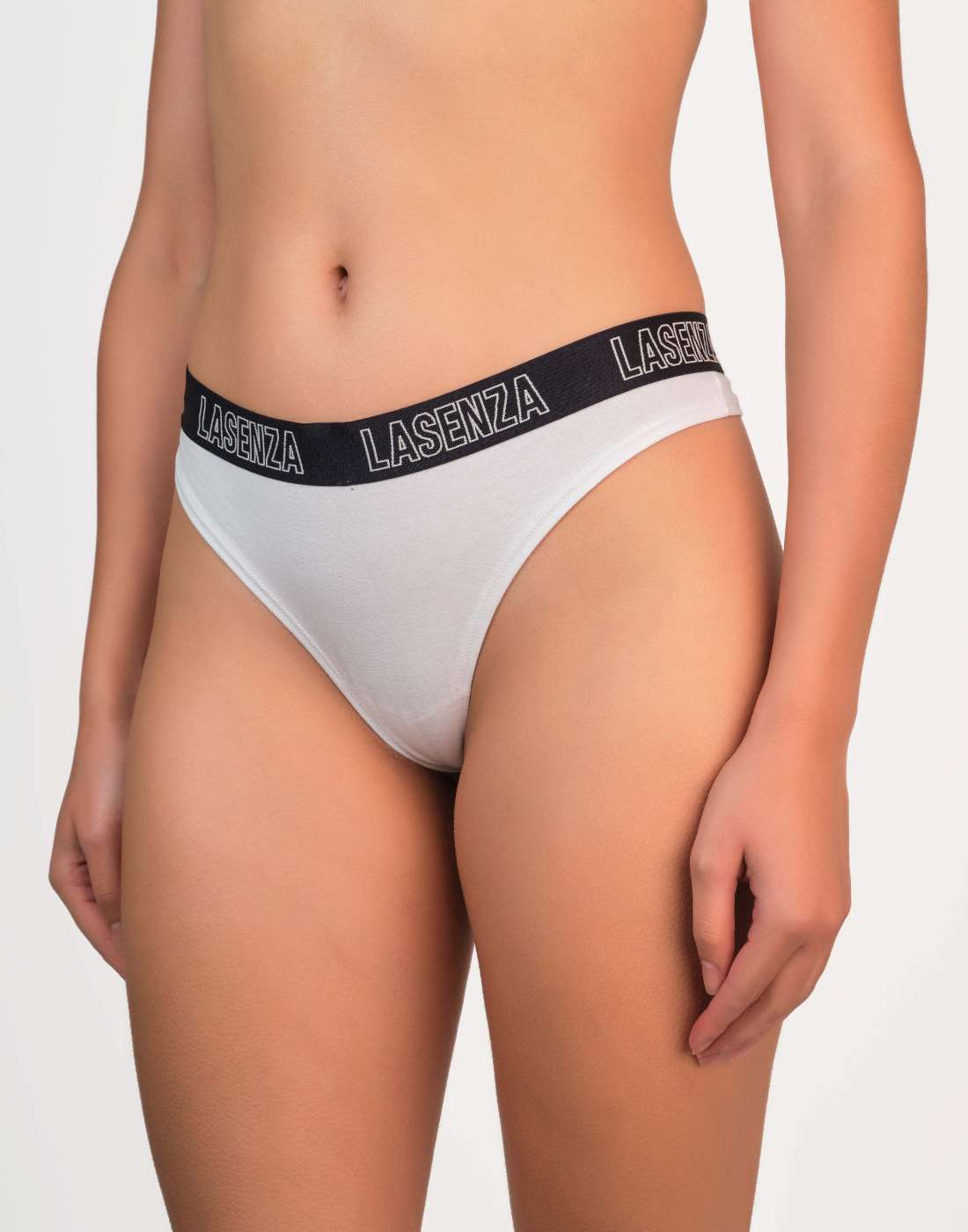 La Senza Trendy Thong White / MED