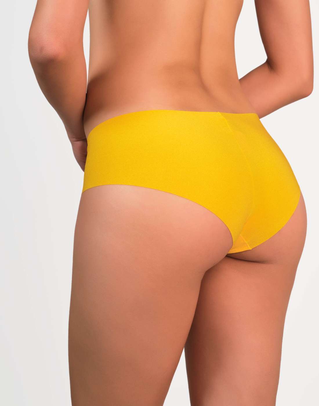 La Senza Seamless Cheeky Panties Yellow / MED