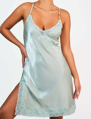 Slip Standard Length Satin W/Wavy Lace Trim Sea Spray / MED