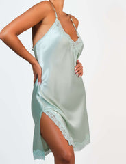 Slip Standard Length Satin W/Wavy Lace Trim Sea Spray / MED