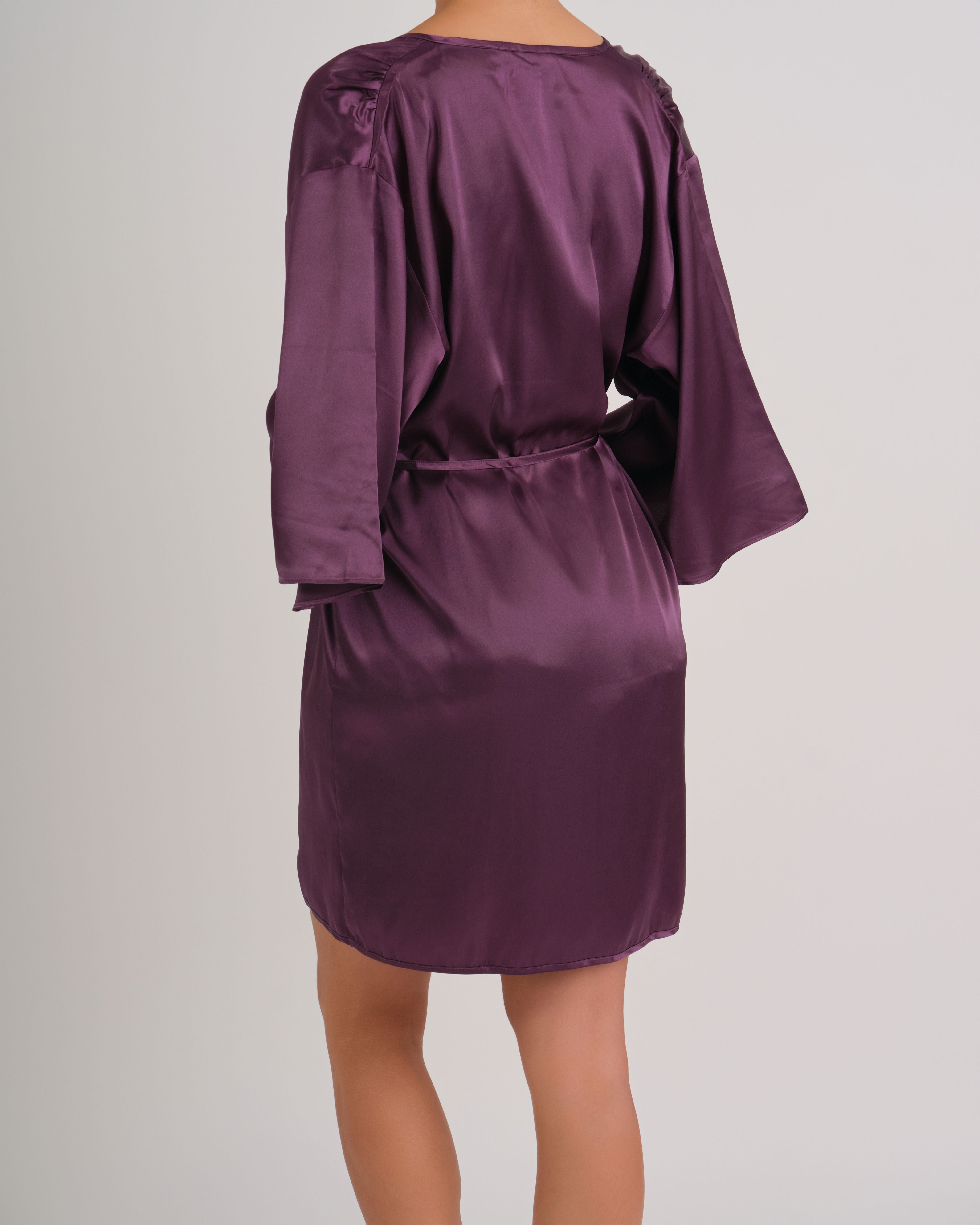 Robe Satin Tulip Hem And Flutter Sleeve OPPX / S/M