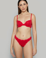 ESSENTIALS LL DEMI- LOGO SKINNY TRIM COSMO RED / 34A