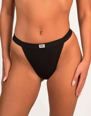 Isla & Evie Trendy String Panties Black / MED