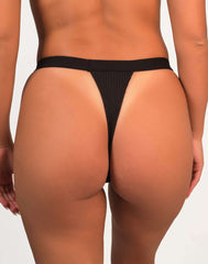 Isla & Evie Trendy String Panties Black / MED