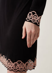 Viscose nightdress with lace