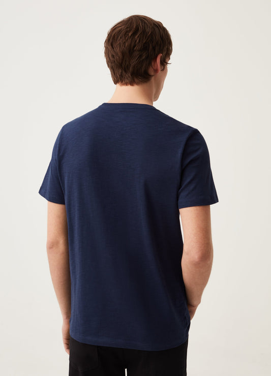 Round-neck T-shirt in jersey slub