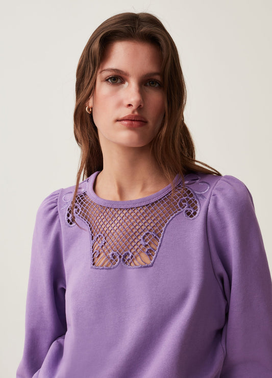 Round-neck sweatshirt with crochet insert