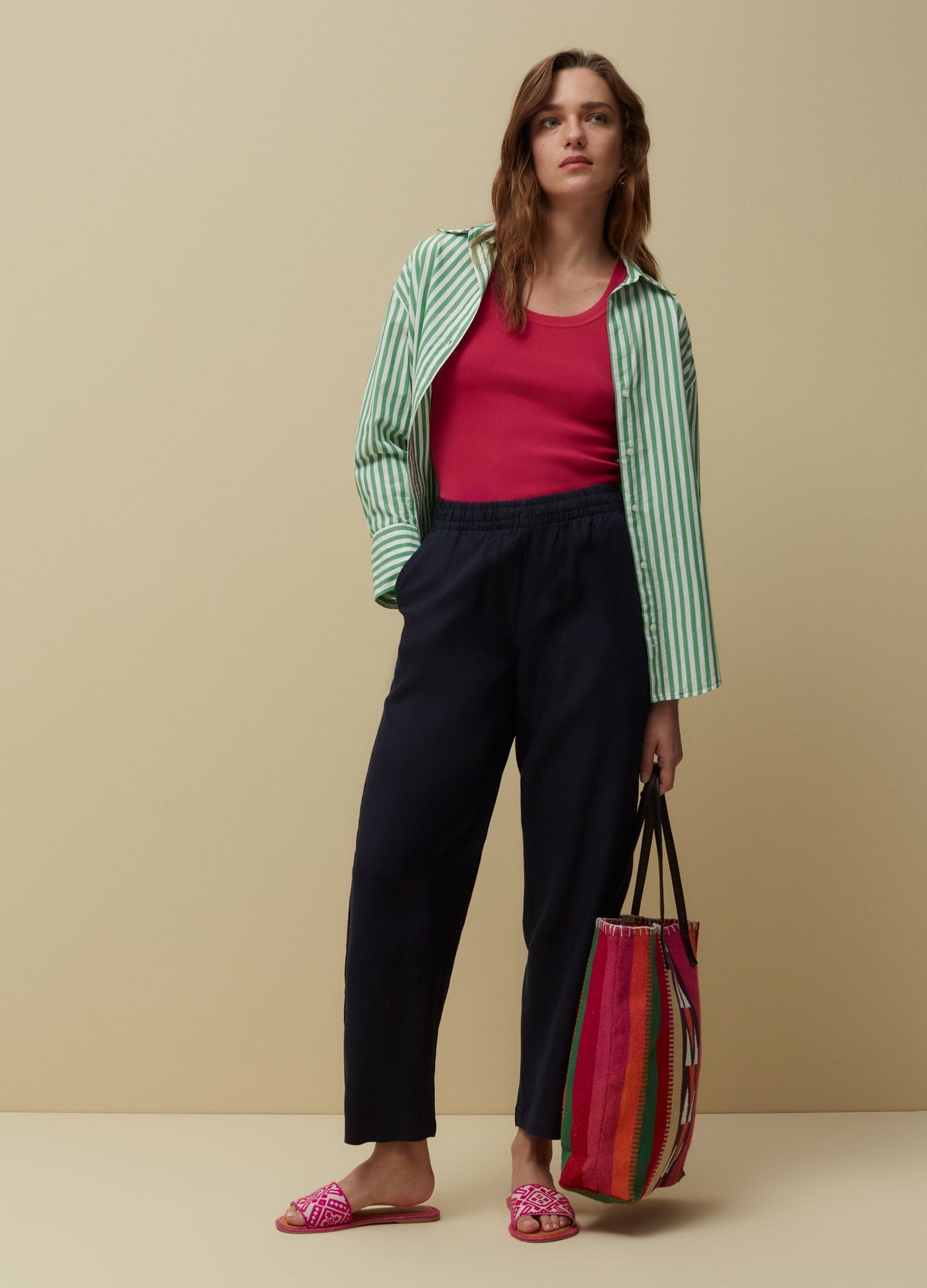 WOMEN'S TROUSERS