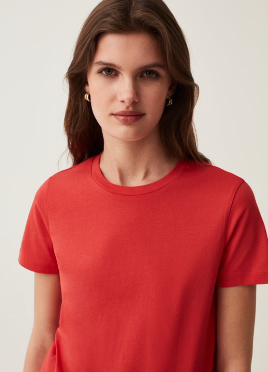 Cotton T-shirt with round neck