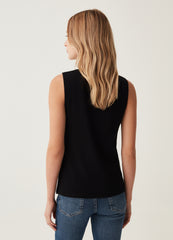 Tank top with round neck and knotted front