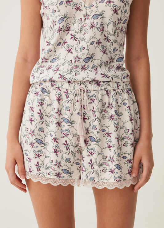 Floral pyjama shorts with lace