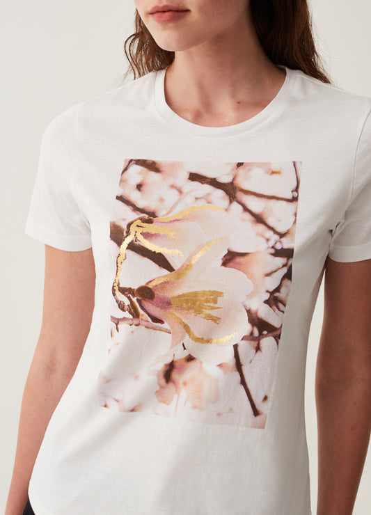 T-shirt with peach blossom foil print