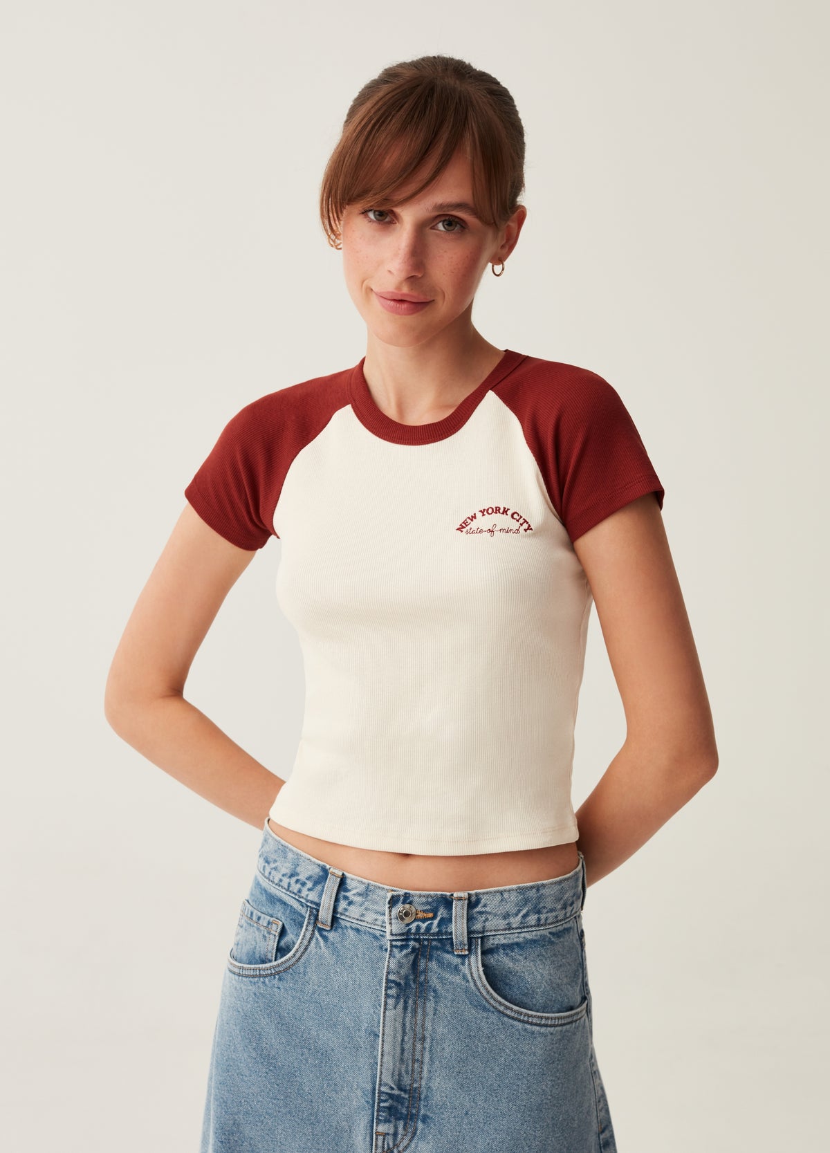 Ribbed T-shirt with raglan sleeves