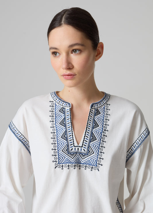 Cotton T-shirt with ethnic embroidery