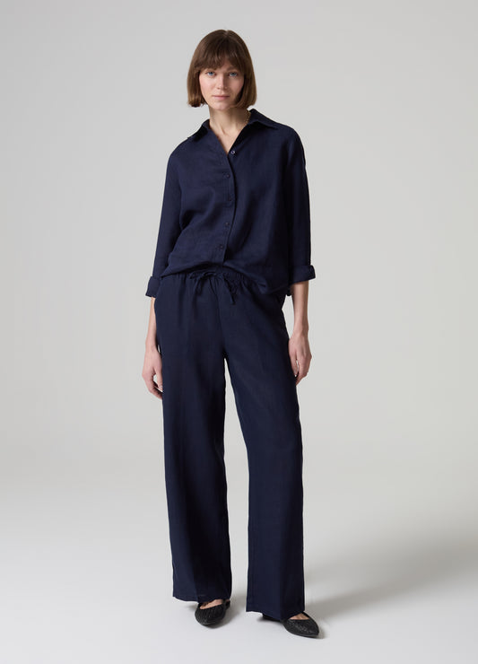 Wide-leg fluid trousers in linen