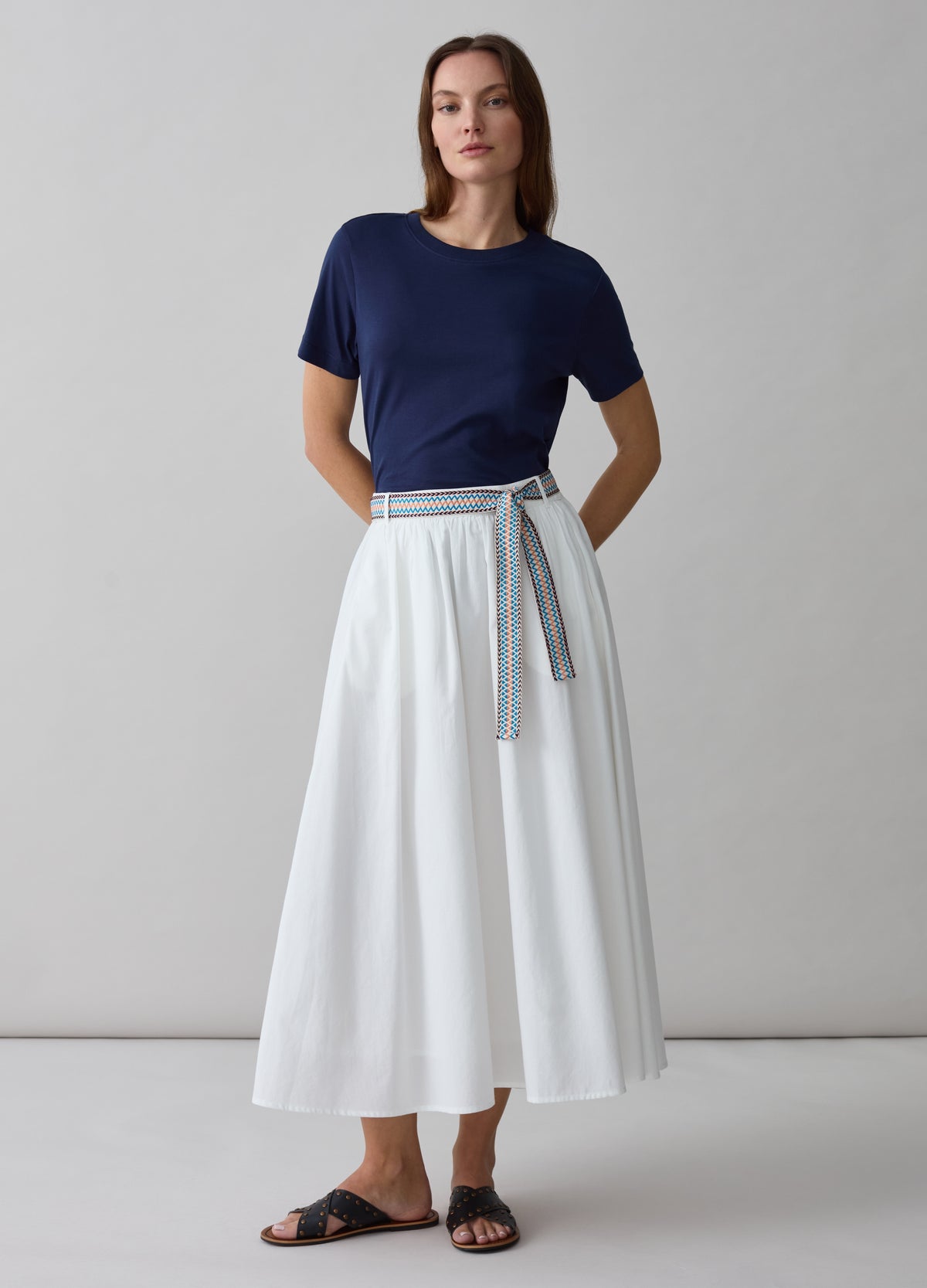 Long skirt with ethnic belt