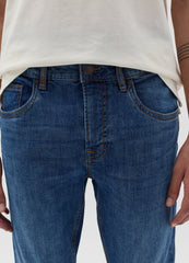 Skinny-fit stretch jeans with five pockets