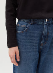 Five-pocket,straight-fit jeans