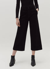 WOMEN'S TROUSERS