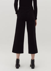 WOMEN'S TROUSERS