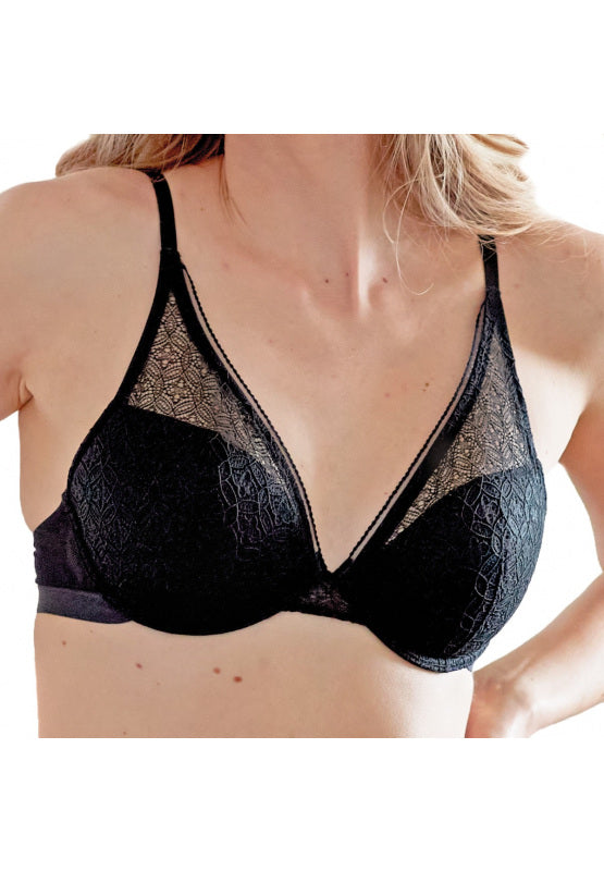 Pretty Polly Delicate Lace Underwired T-Shirt Bra - Black